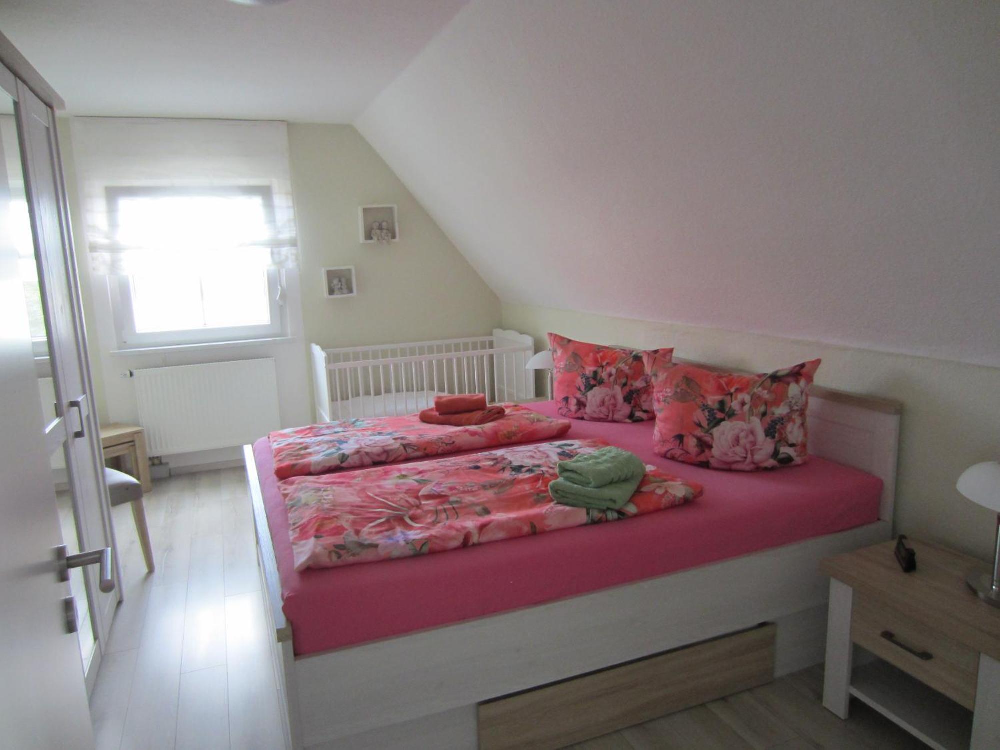 Ferienwohnung Bienwald Mit Pool Fuer 4 - 6 Personen Mit 3 Schlafzimmern Gröbitz エクステリア 写真
